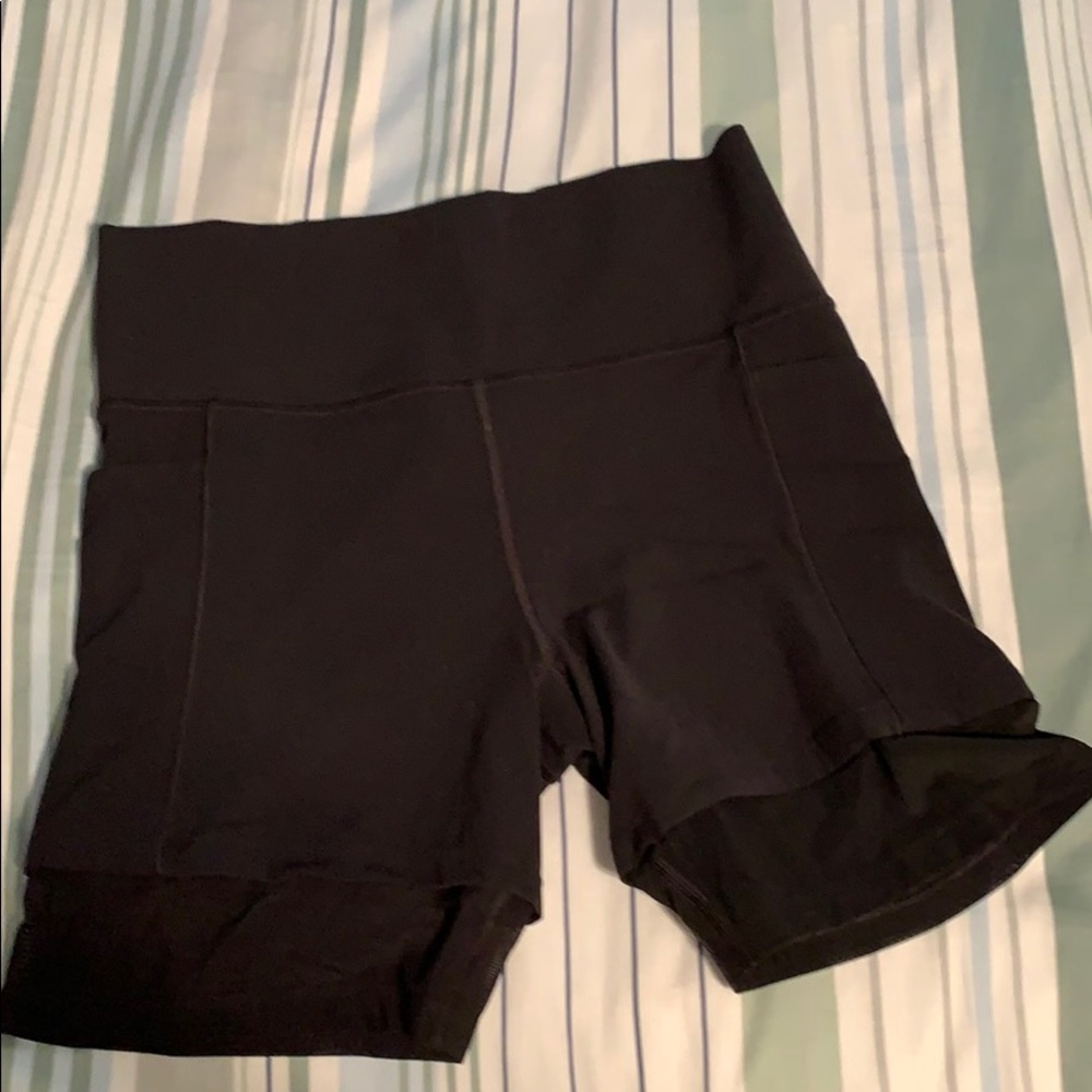 Athleta Mesh Me Up 8” Women’s L